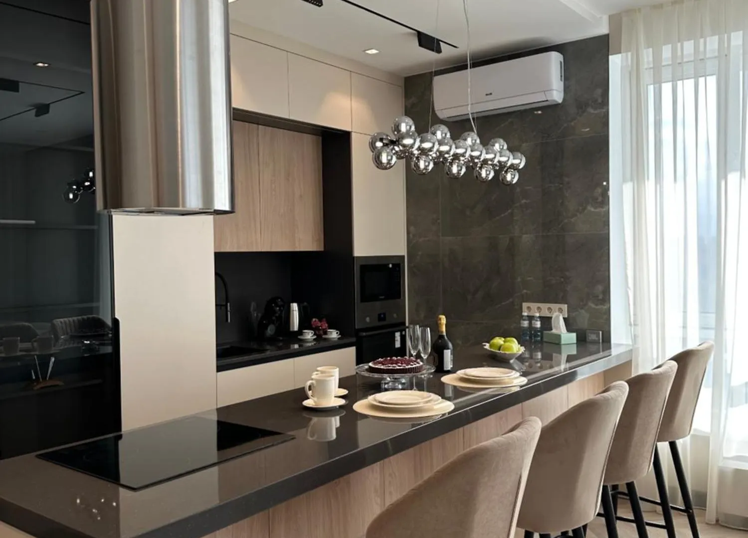 Metropole Lux Apartment Almaty