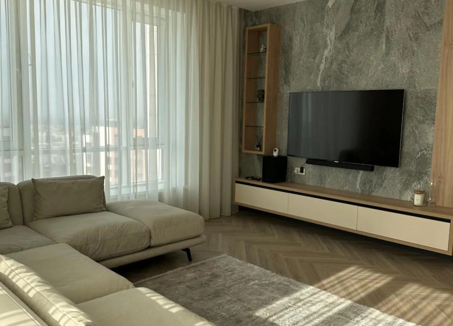Metropole Lux Apartment Almaty