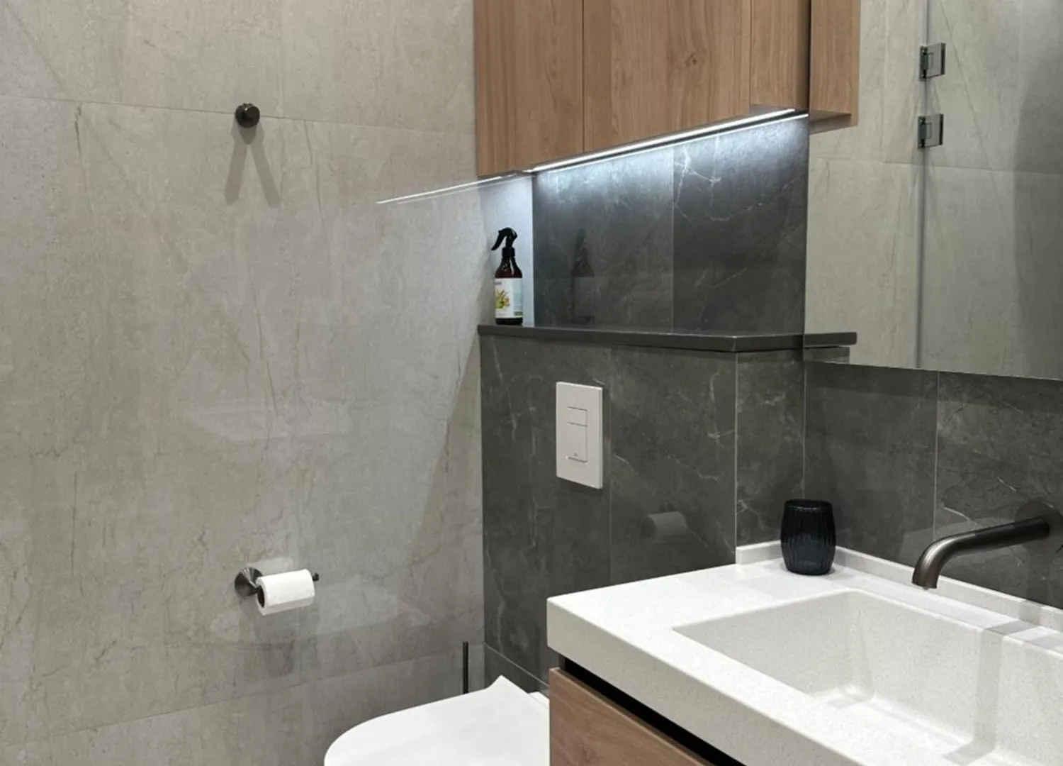 Metropole Lux Apartment Almaty
